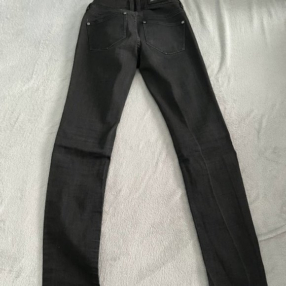 Burberry Slim Fit Black Skinny Jeans Size 26 Reg Burberry - Picture 2 of 4